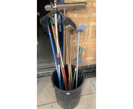 A selection of brushes &amp; long armed cutting tool, weed extractor and other tools. (bin not included) 