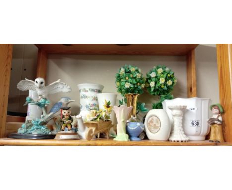 A quantity of ceramic figures etc 