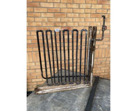 Vintage copper radiator. Great project item Steam punk etc 