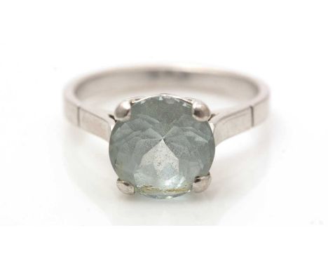 An aquamarine ring, the circular facet-cut aquamarine measuring 9.3 x 9.2 x 7.1mm, in platinum mount and shank, ring size M, 