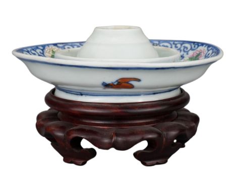 RARE CHINESE PORCELAIN OIL LAMP DISH, QIANLONG MARK AND PERIOD, 18th CENTURY  With traces of gilt, doucai and enamel decorati