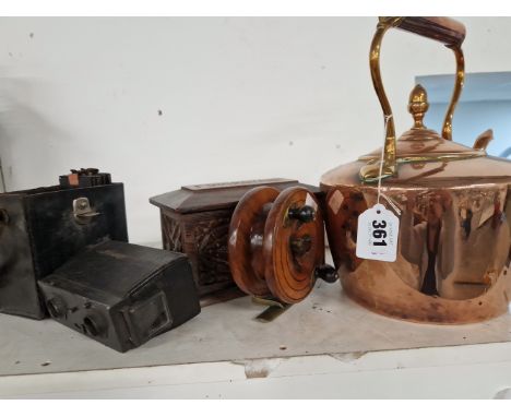 A VICTORAIN COPPER KETTLE, A CARVED SHIPS OAK SMALL BOX, A FISHING REEL (UNKNOWN MAKER) AND AN ANTIQUE FRENCH CAMERA. 