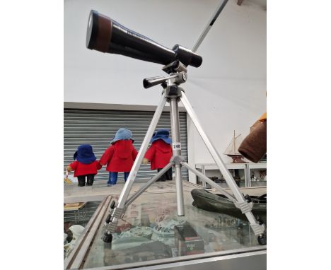 A MIRADOR TELESCOPE AND ADJUSTABLE TRIPOD