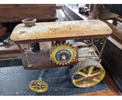 A SCRATCH BUILT ORNAMENTAL TRACTION ENGINE. 