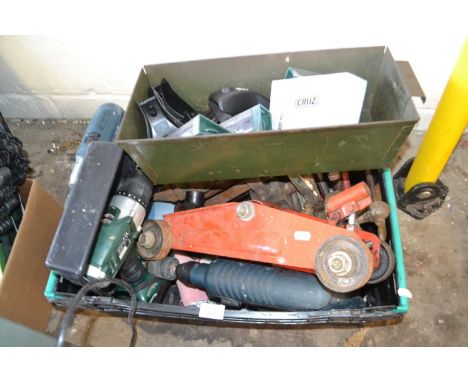 Quantity of assorted tools