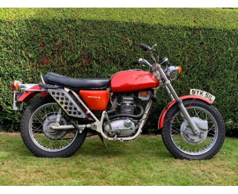 1972 BSA 250cc B25SSRegistration no. NYK 51LFrame no. DE09554 B25SSEngine no. B25SS/DE09544BSA introduced a unit-construction