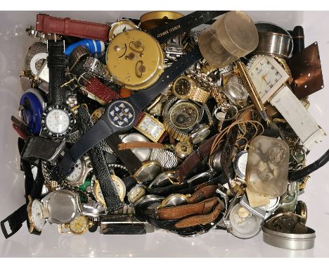 A box of mixed wrist watches, watch cases, etc. Condition : sold as seen, none are tested.