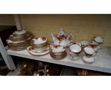 A Royal Albert 'Old Country Roses' part tea and dinner service. 
