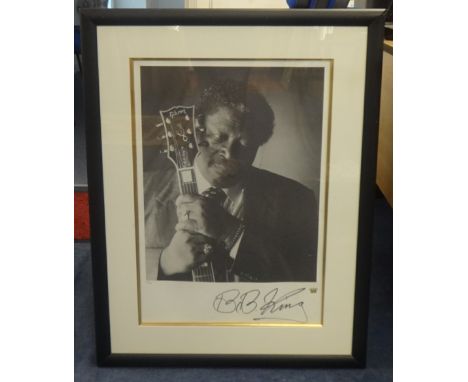 'B.B.King' Signed by BB King, limited edition print no 361/685, 59cm x 40cm.