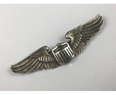 A set of Second World War US Army Air Force pilots' wings maker-marked AMICO and stamped Sterling