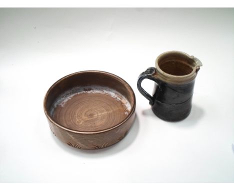 A David Leach studio pottery round bowl, with incised decoration on a light brown "ribbed" ground, impressed mark "LD", 20cm 