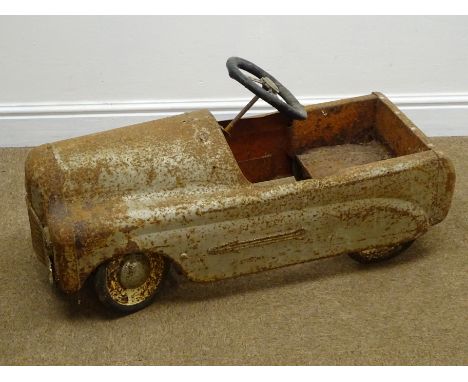 Vintage child's tinplate car, L87cm Condition Report Click here for further images, condition, auction times & delivery costs