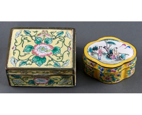 Two Canton enamel yellow ground boxes, 20th c, 80mm and 10.5cm l  Good condition