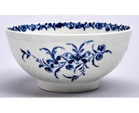 A Worcester feather moulded blue and white slop basin, c1770-80, painted with the Feather Mould Floral pattern, 14.5cm diam, 