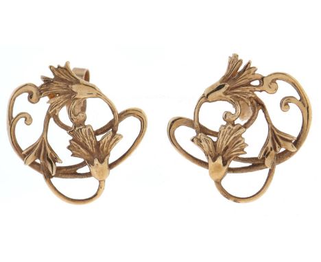 A pair of gold floral openwork ear studs 3.1g  Light wear