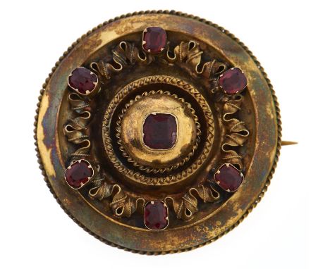 A Victorian garnet brooch, c1880, in gold, locket back, 11.7g  Light wear consistent with age, undamaged, no epairs