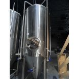 PREMIER STAINLESS SYSTEMS 20 BBL UNI-TANK, (4CT) ADJUSTABLE TANK LEVELING PADS AND ALL VALVES, CLAMP