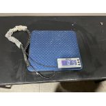 ACCUTEK DIGITAL FLOOR SCALE, CAPACITY 440 LBS