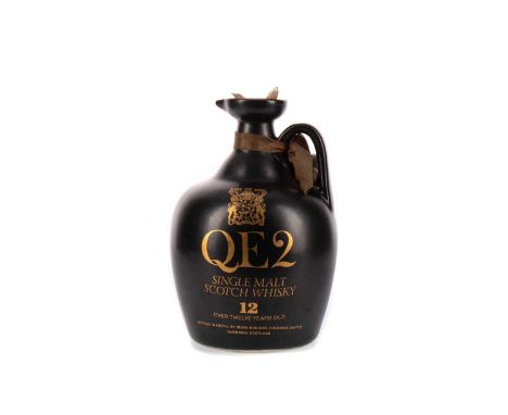 QE2 12 YEAR OLD CERAMIC DECANTERSingle malt.Bottled by Beinn Bhuidhe holdings.No stated ABV or bottle size, but approximately