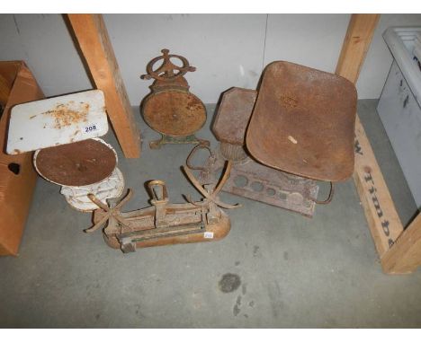 A&nbsp; quantity of 19/20th century of cast iron kitchen scales. COLLECT ONLY.