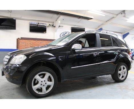 Make &amp; Model: Mercedes ML320 CDI Sport ADate of Reg: AP57 SKNColour: Blackcc: 2987MoT: 11-08-2022Fuel Type: DIESELMileage