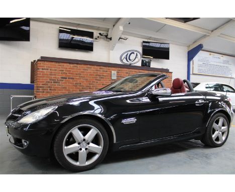 Make &amp; Model: Mercedes SLK 200 KompressorDate of Reg: NX55 MTFColour: Blackcc: 1796MoT: 09-05-2023Fuel Type: PETROLMileag