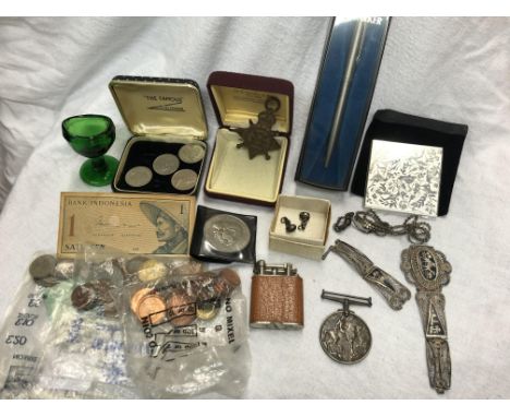 MISCELLANEOUS SELECTION INCLUDING NIELO WHITE METAL BRACELET, VINTAGE CIGARETTE LIGHTER, VARIOUS COINS, PARKER PEN, ETC