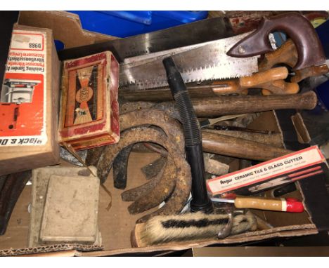CARTON OF VARIOUS WOOD SAWS, HAND TOOLS, CORDLESS SCREWDRIVER, HORSESHOES, ETC.