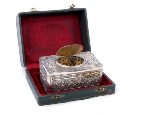 Good quality early 20th century German musical bird automaton box in ornate silver case with repoussé romantic scene and clas