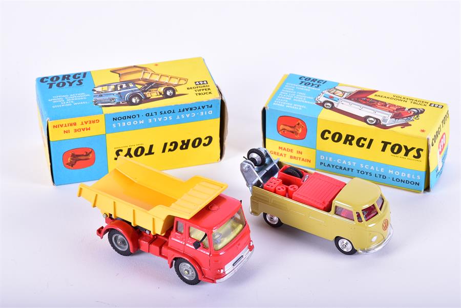 Two vintage boxed Corgi cars comprising a Corgi Toys 490 Volkswagen ...