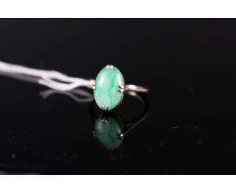 A 9ct white gold jade set ring, size M, weight approx 2.5g