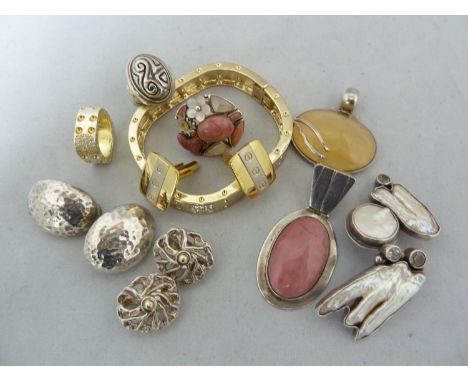 A group of 925 marked costume jewellery, including two hardstone set pendants; a hardstone set ring; and other items (qty) 