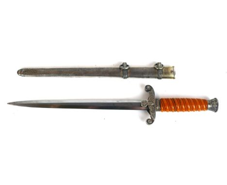 A Nazi Germany World War II period army dagger 
The 25cm blade stamped decoration of a bear climbing a tree and maker Eickhor