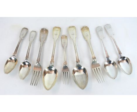 William IV and later Irish hallmarked silver flatware
To include two serving spoons, made by Thomas Farnett, Dublin 1830, two