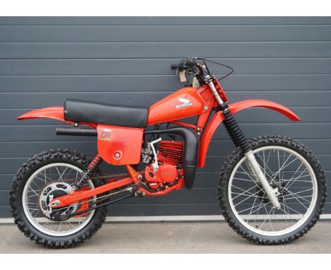 Honda Cr125R Elsinore twin shock motocross bike. 1979Frame No. JE01-2009677Engine No. JE01E2010216New piston, fuel drained, f