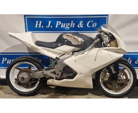 Aprilia RS125 motorcycle project. 1996This is an unfinished project and will require continued rebuilding. It is fitted with 