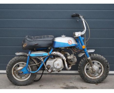 Honda Z50 monkey bike project.Engine No. Z50AE183618Engine turns over.No docs. US import