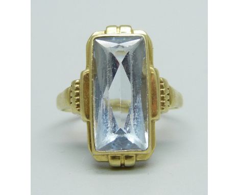 A 14ct gold and blue stone ring, 4.7g, N 