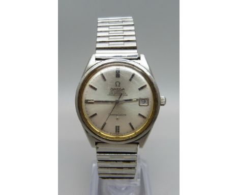 An Omega Constellation automatic chronometer wristwatch, with an Omega box 
