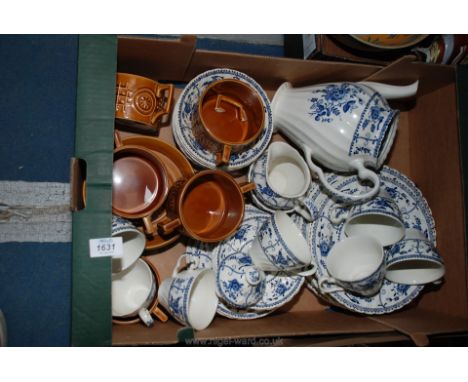 A good quantity of 'Indes' pattern Dinner and teaware and a quantity of Portmeirion soup cups and saucers (one a/f)