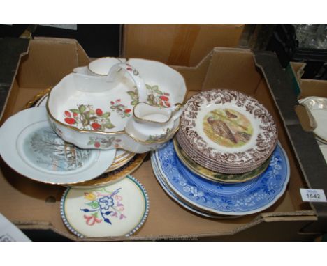 A quantity of display plates including Spode Woodland and Blue Room Collection, Poole tea plate and Strawberry set.