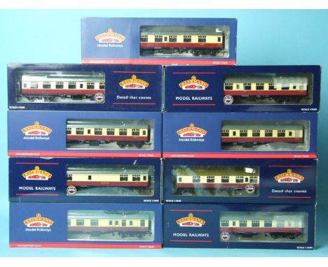 Bachmann, nine Mk1 coaches, (crimson & cream), all boxed, (9).