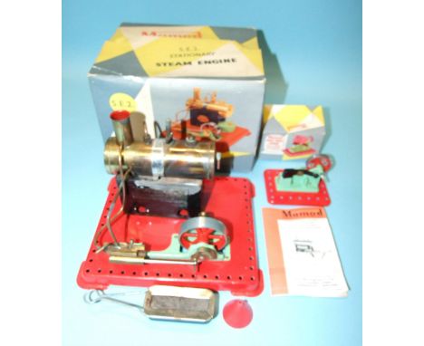 Mamod S.E.2 Stationary Steam Engine and a Model Power Hammer, both boxed, (2).