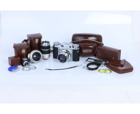 A Voigtlander Prominent Rangefinder Camera, with Voigtlander Ultron f/2 50mm lens, body, G, shutter working, lens, VG, some v