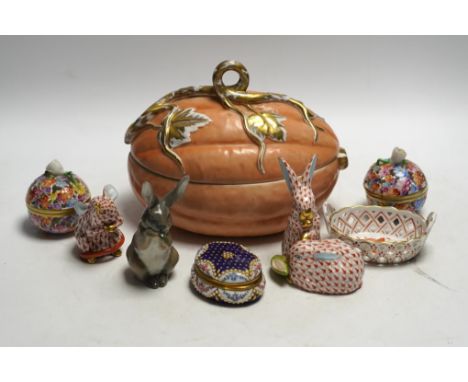 Two Herend red scale animals, other figures, trinkets and a group of Vista Allegre porcelain The two Herend animals, Herend b