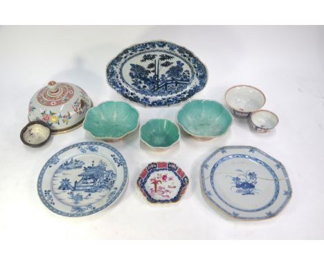 A famille rose tureen cover of domed form with knop finial, 20 cm diameter, Yongzheng/Qianlong; together with three Chinese E