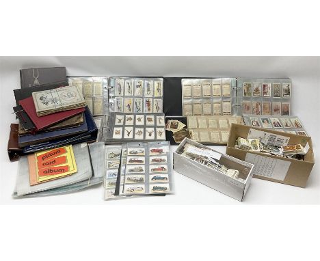 Quantity of cigarette and trade cards including John Player &amp; Sons, Gallaher Ltd, W.A. &amp; A.C. Churchman, housed in ri