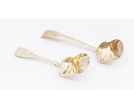 A George III silver fiddle pattern caddy / sugar shovel, the handle engraved with initials, hallmarked by Birmingham, 1819 to