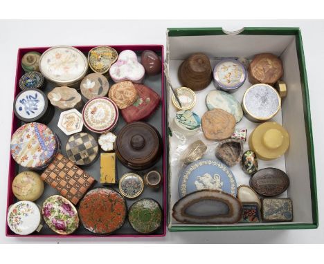 Collection of collectors trinket boxes &amp; ceramic along with treen examples