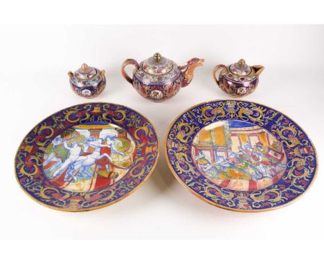 Alfredo Santarelli: a group of five 20th century Italian lustre maiolica style earthenware items, Gualdo Tadino, comprising a